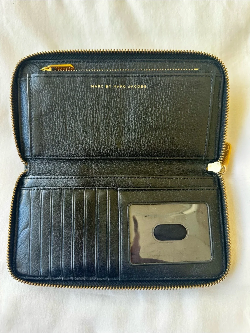 Marc By Marc Jacobs Black Pebbled Leather Zip Around Wallet Continental